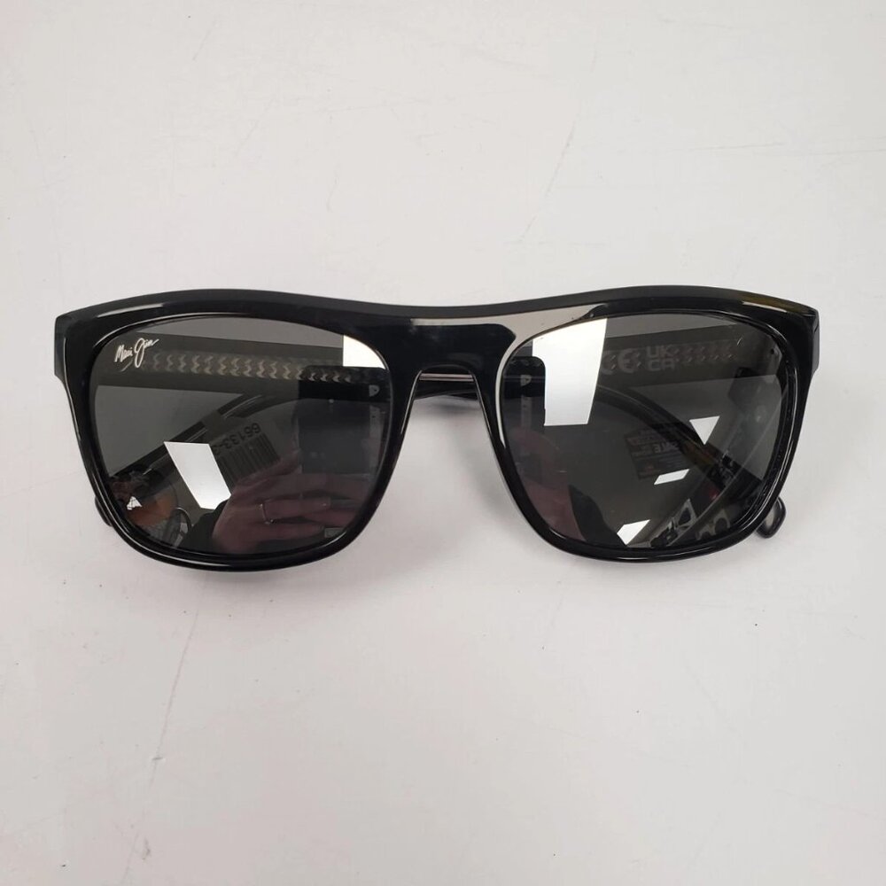 (66133-3) Maui Jim MT842-02 Sunglasses